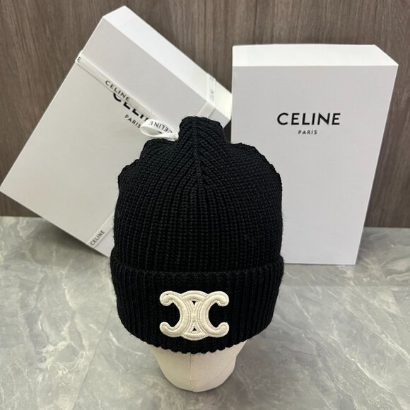 CELINE Wool Beanie Arc de Triomphe Patch Beanie - Picture 8 of 9